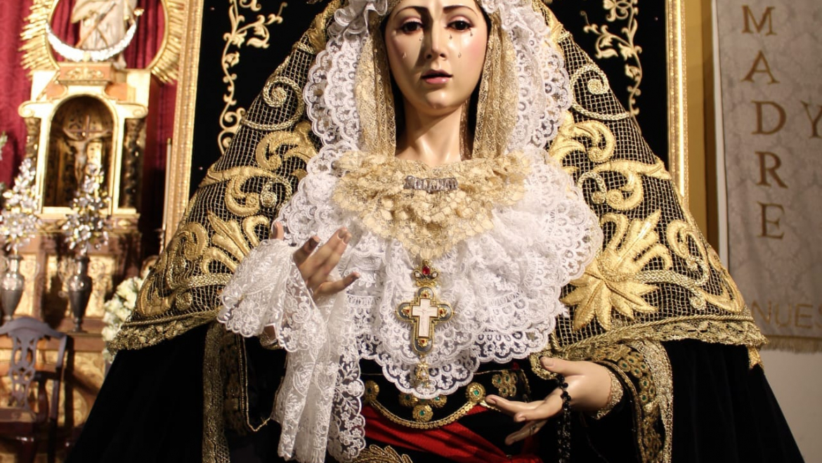 María Santísima de la Soledad preparada para el inicio del Triduo