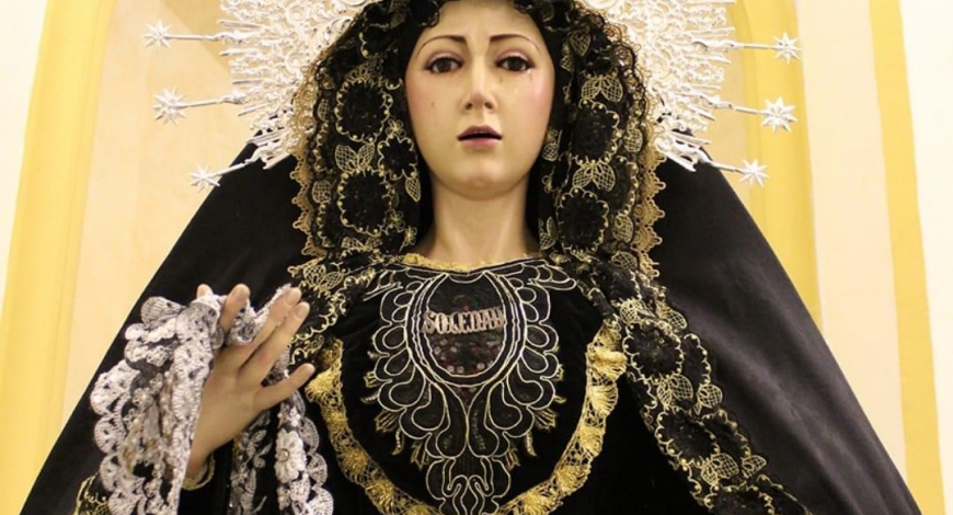 María Santísima de la Soledad vuelve a su luto.