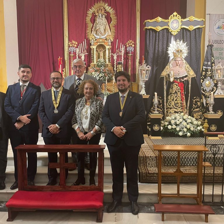 7160DD94-51BF-4D4D-97A6-55260AB4DFAA