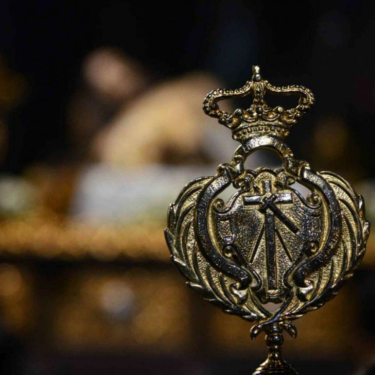 Revista 2014_compressed_page-0001